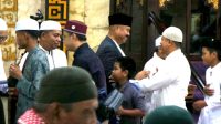 SEMANGAT BERBAGI: Hari Raya Iduladha 1446 Hijriah, Bupati Kukar Edi Damansyah salat di Masjid Agung Sultan Aji Muhammad Sulaiman, Jumat (6/6/2025). (Ist)
