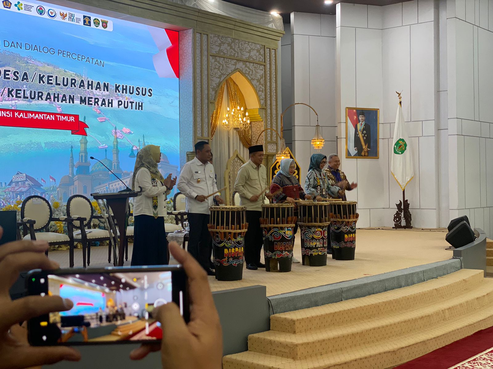 TERBENTUK: Koperasi Desa/Kelurahan Merah Putih di Kukar sudah terbentuk, dan turut didukung Pemprov Kaltim. (Ist)