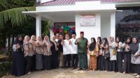RESMIKAN: Bupati Kutai Kartanegara, Edi Damansyah, meresmikan Posyandu Melati Ungu di Desa Sebulu Ilir, Kecamatan Sebulu. (Ist)