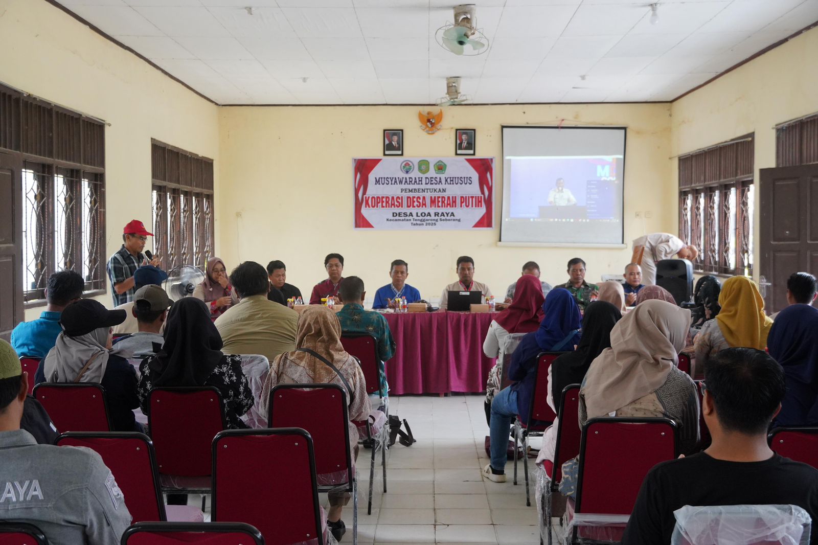 SANGAT SIAP: Pemerintah Desa Loa Raya bersama warga dalam proses menuju launching Koperasi Merah Putih yang dilakukan serentak se-Indonesia. (Ist)